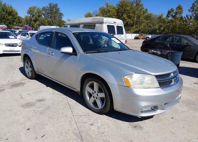 2011 DODGE Avenger