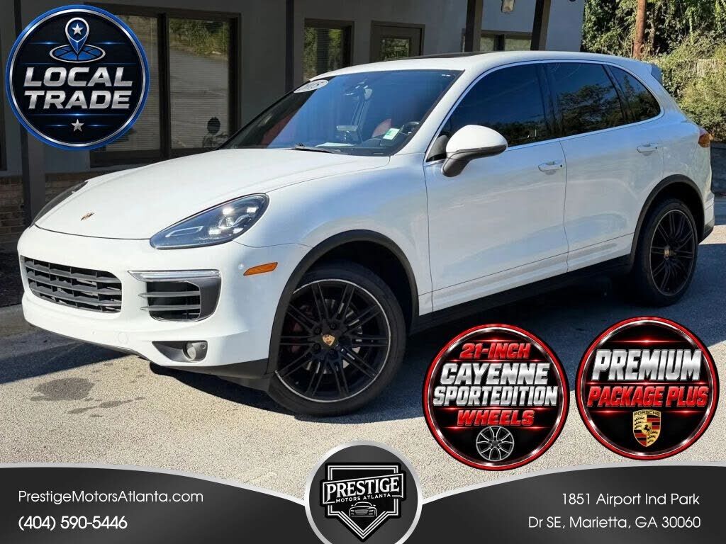 2015 PORSCHE Cayenne