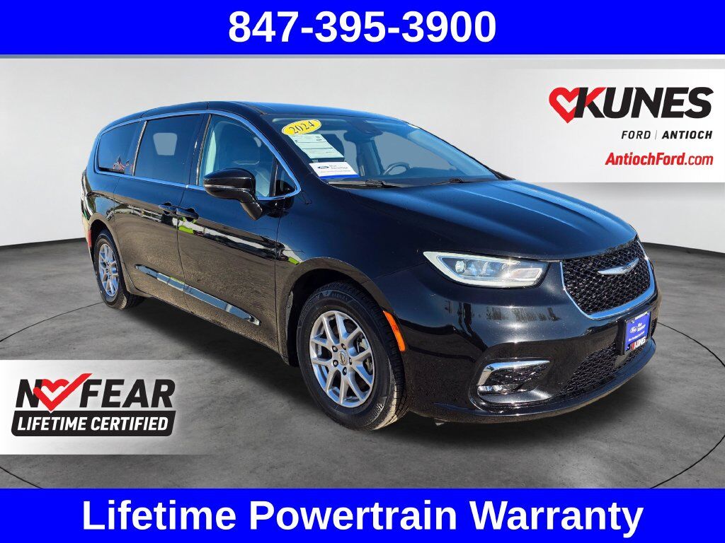2024 CHRYSLER Pacifica
