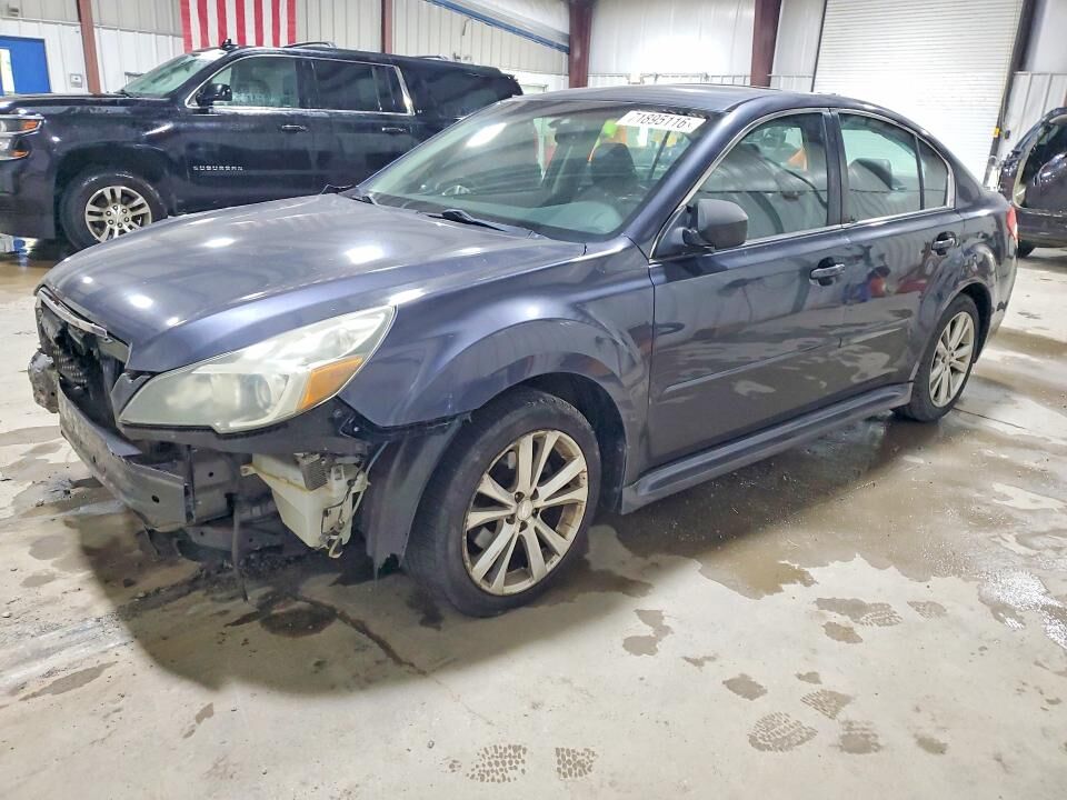 2013 SUBARU Legacy