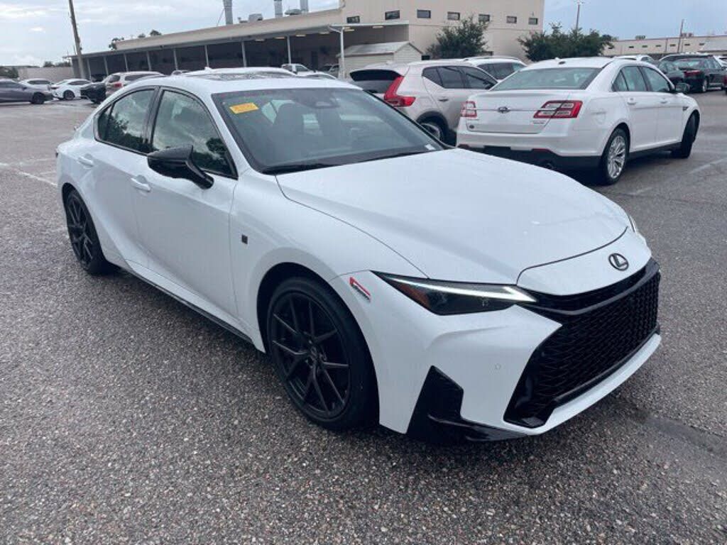 2026 LEXUS IS
