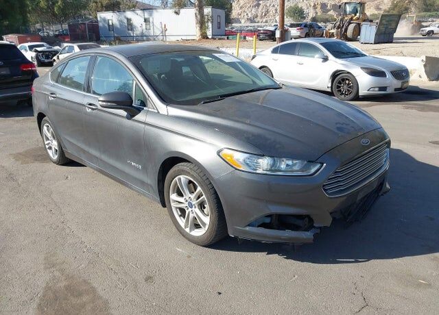 2016 FORD Fusion