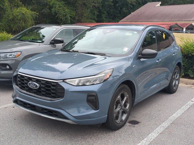 2024 FORD Escape