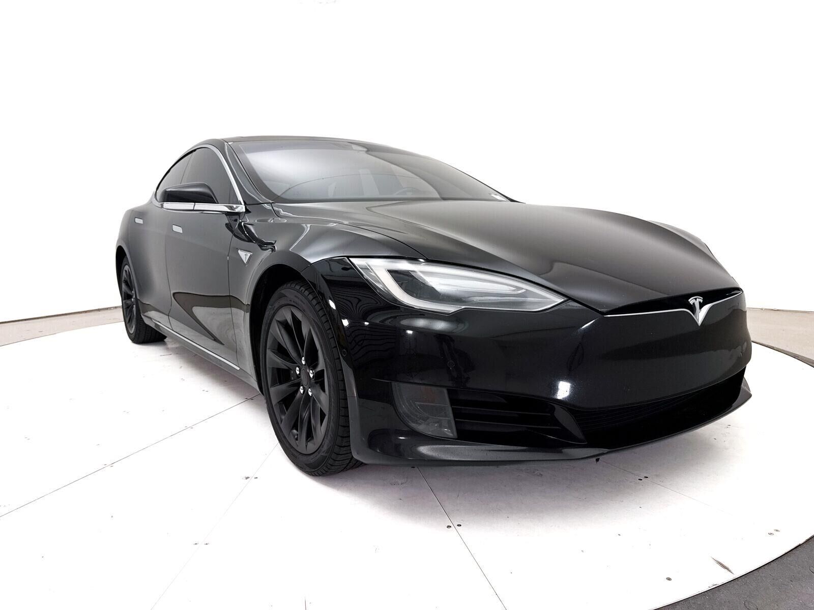 2016 TESLA Model S