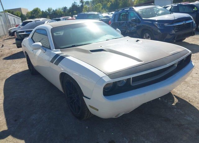 2014 DODGE Challenger