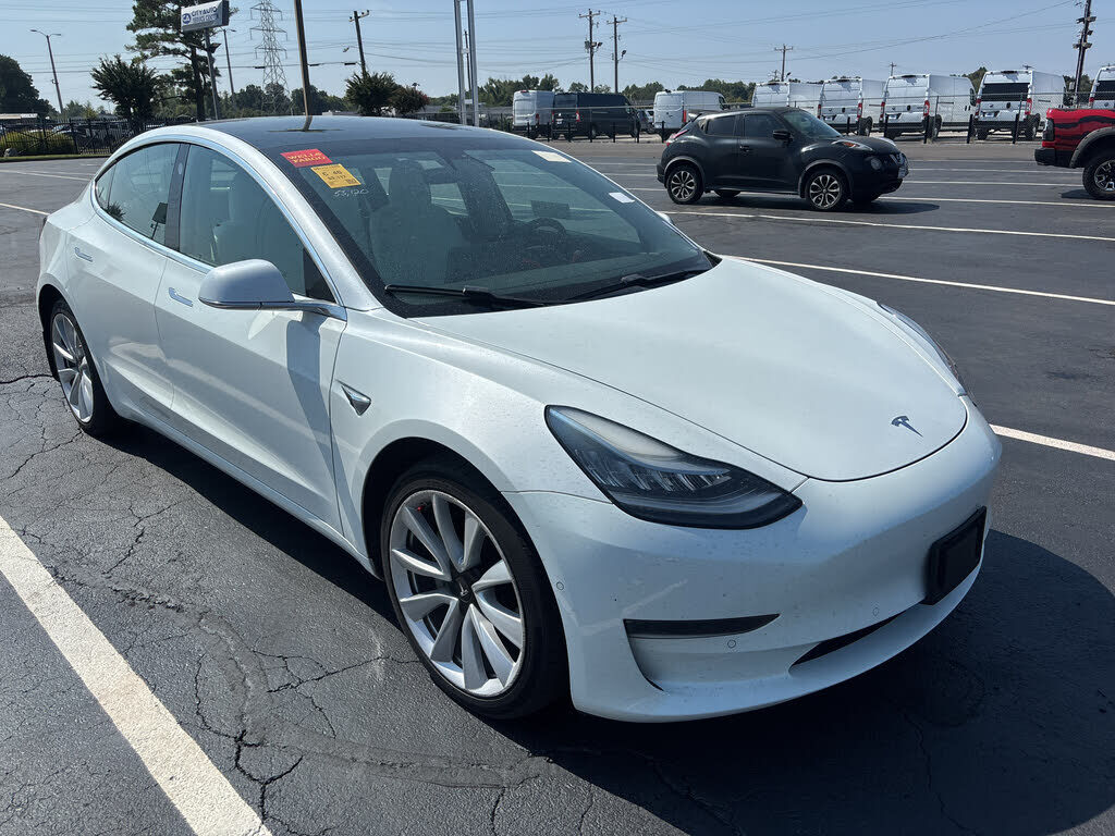 2020 TESLA Model 3