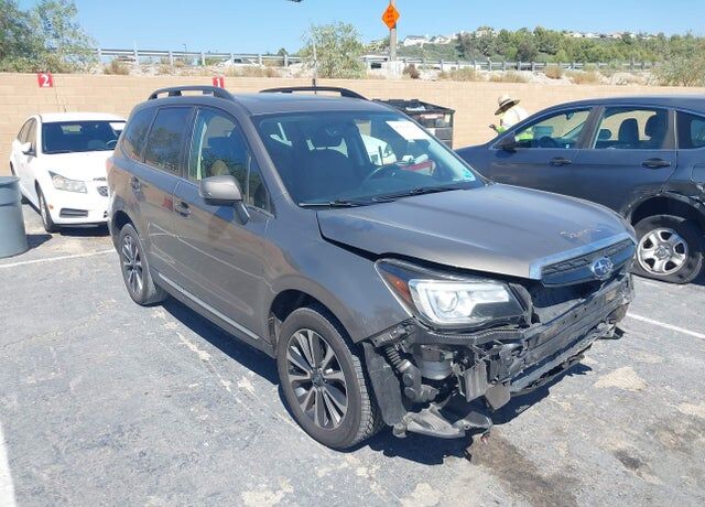 2017 SUBARU Forester