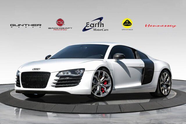 2010 AUDI R8