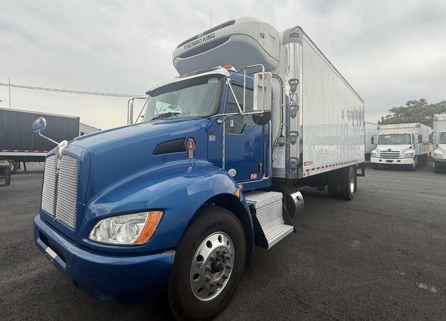 2018 KENWORTH T3 Series