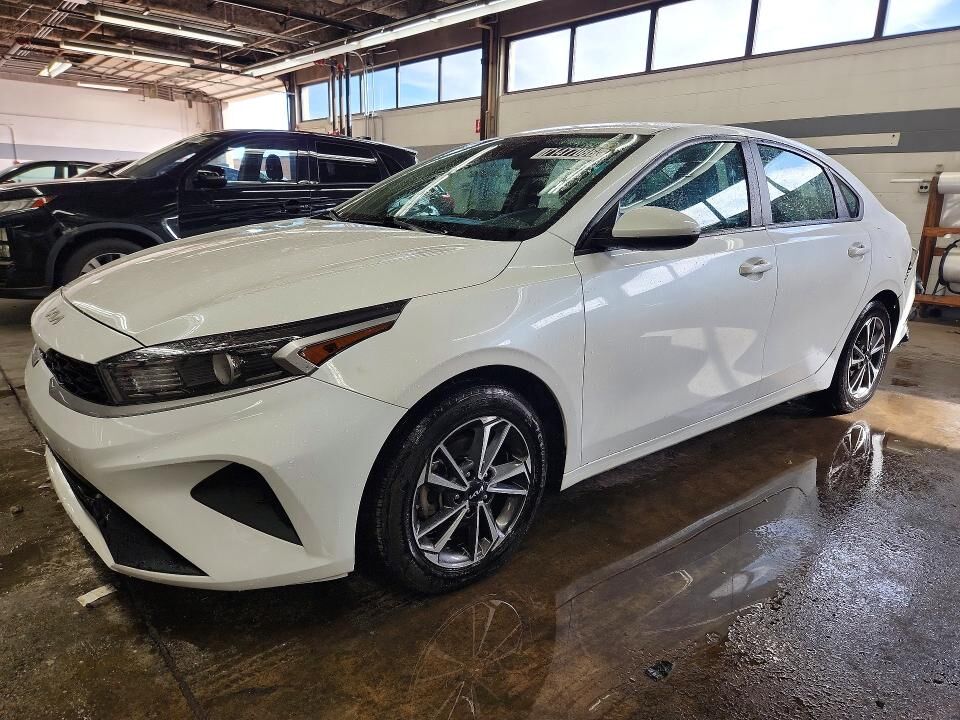 2023 KIA Forte