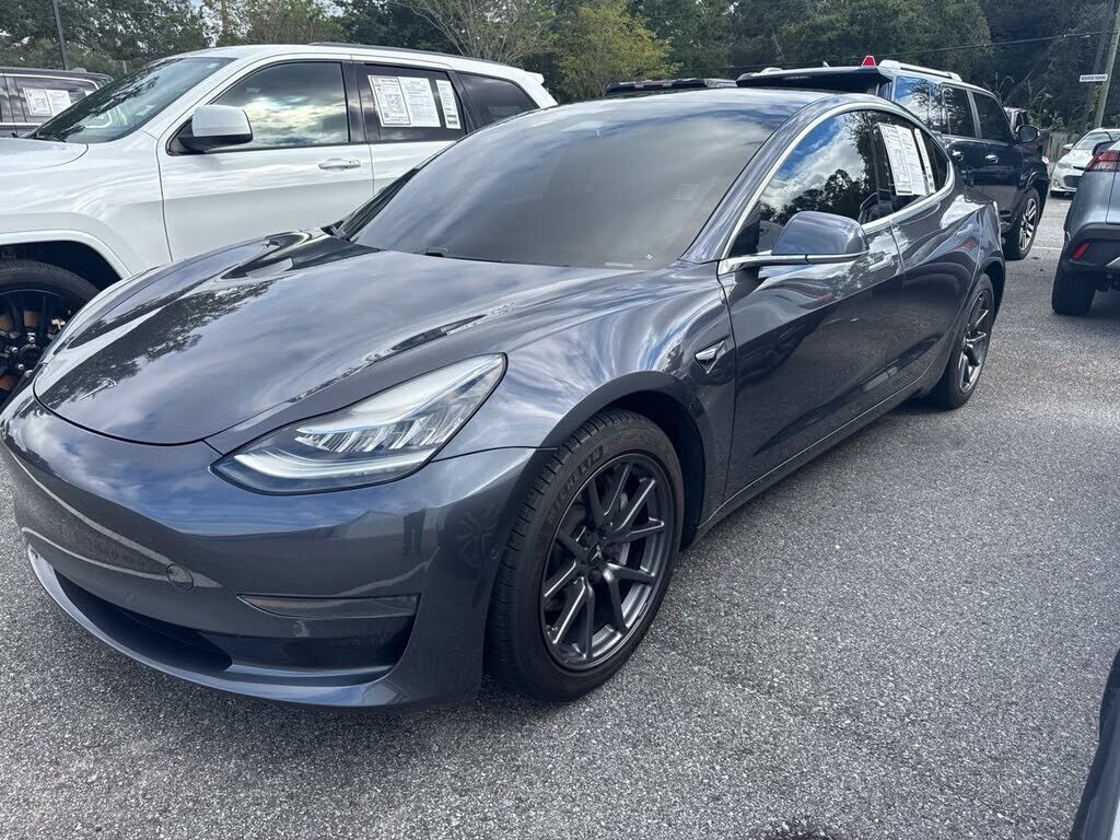 2020 TESLA Model 3