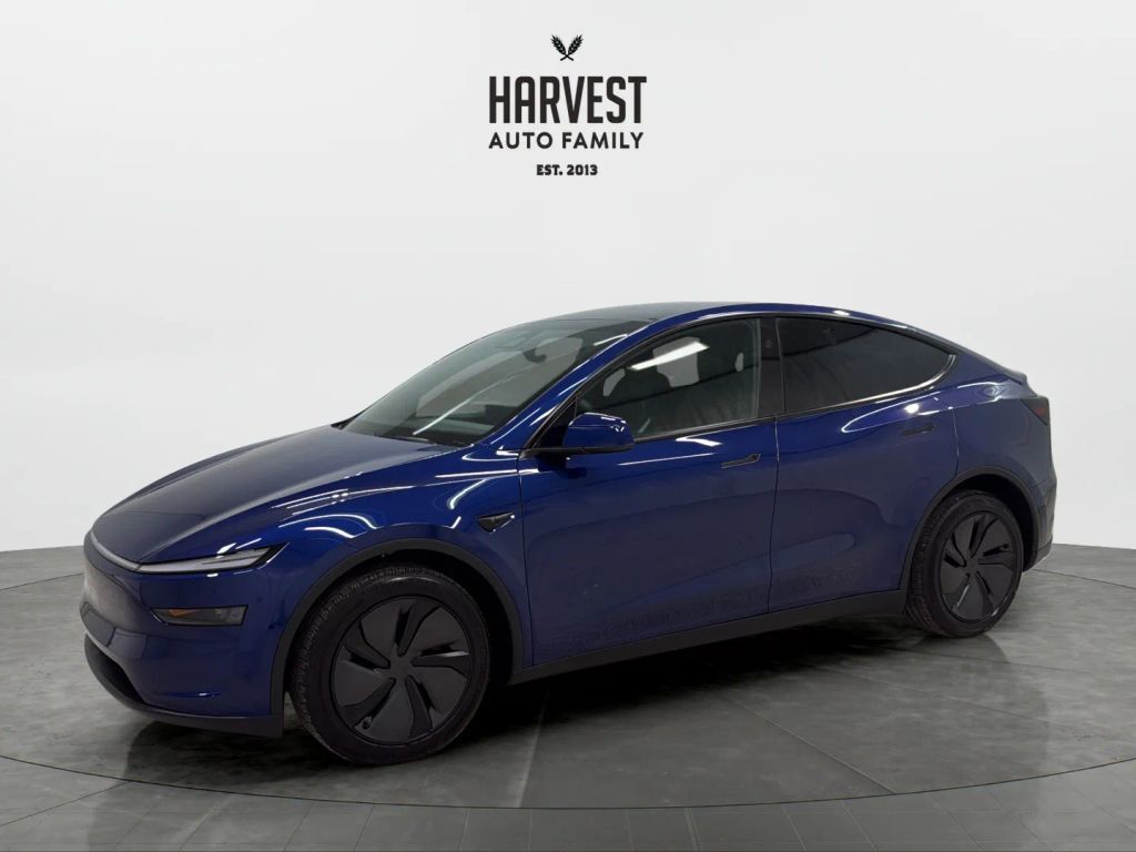 2026 TESLA Model Y