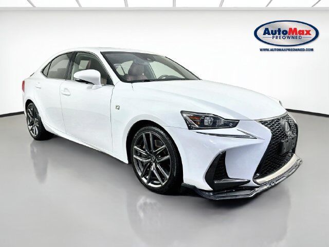 2019 LEXUS IS