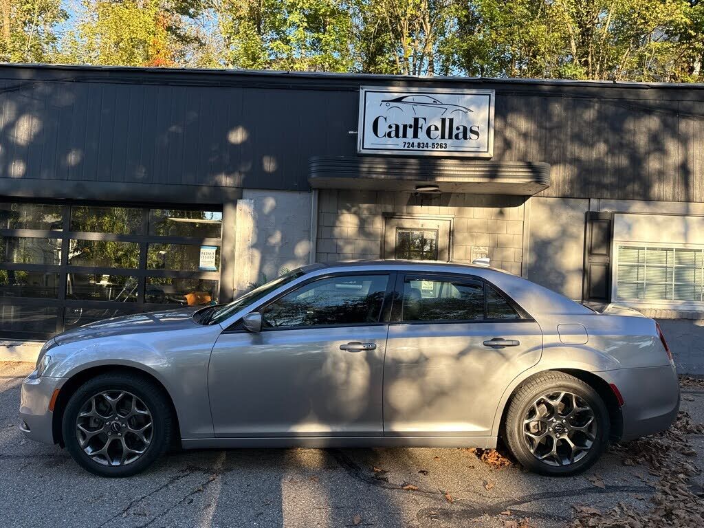 2015 CHRYSLER 300