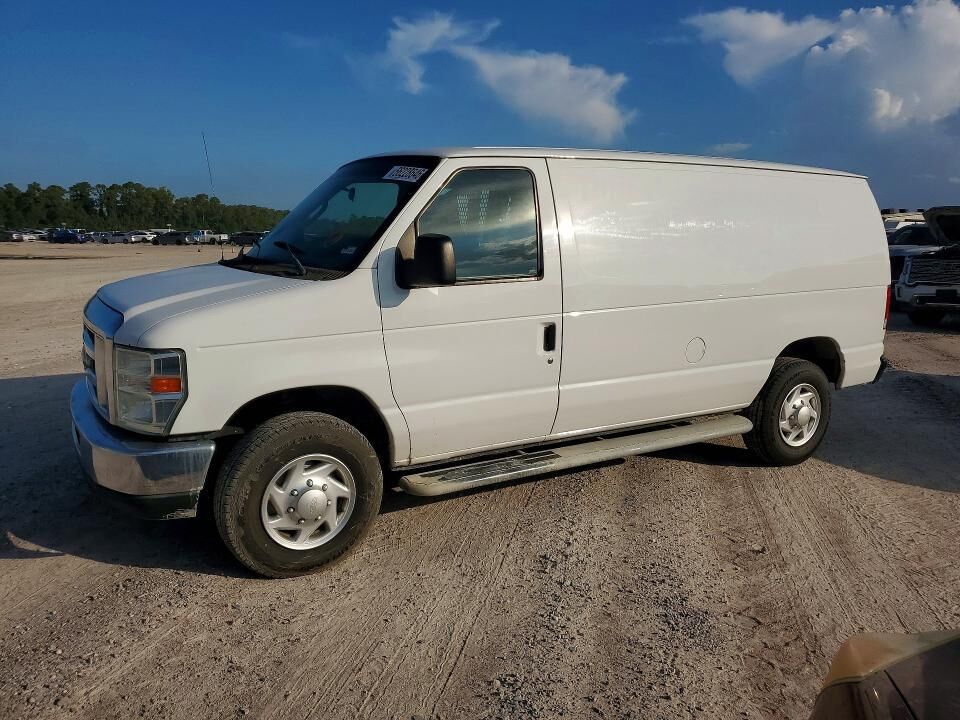 2013 FORD E-250