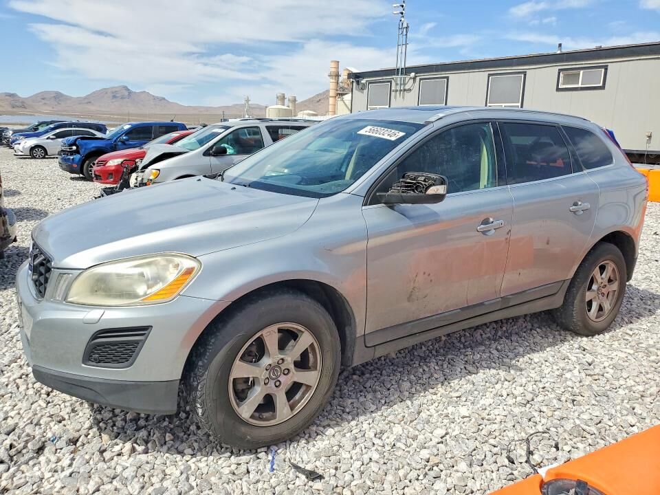 2011 VOLVO XC60