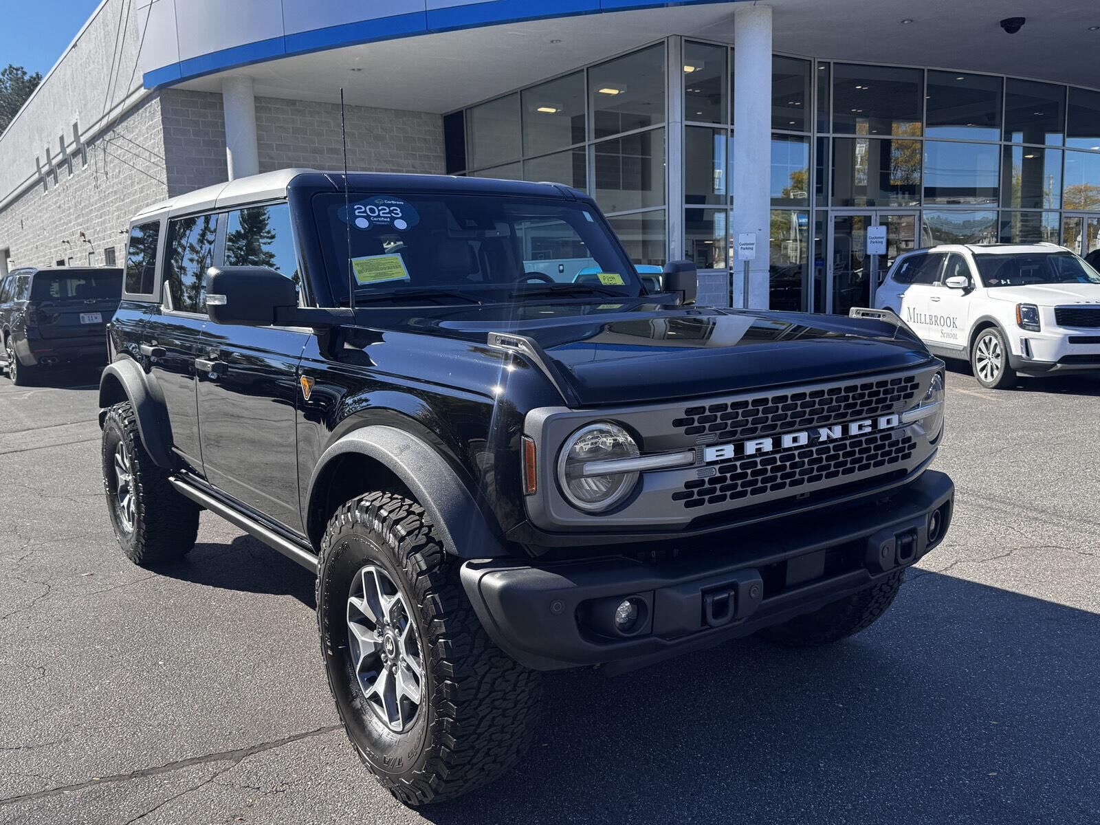 2023 FORD Bronco