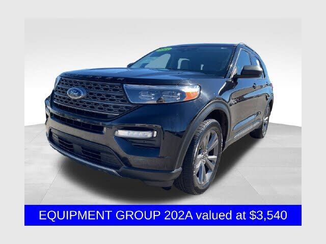 2021 FORD Explorer