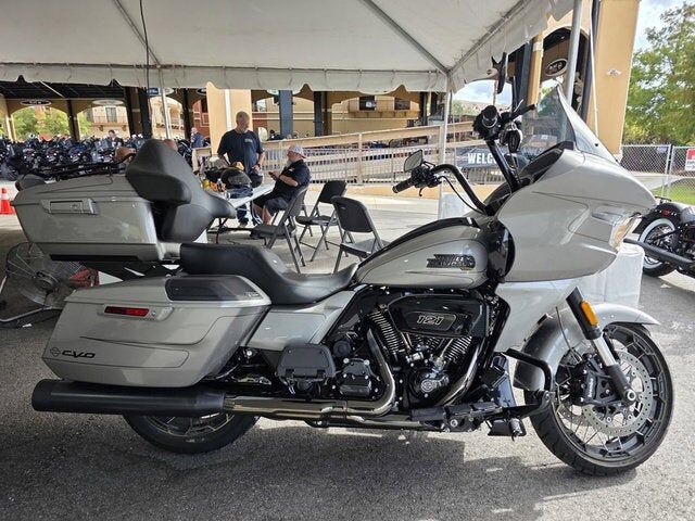 2023 HARLEY DAVIDSON FLTRXSE / CVO Road Glide
