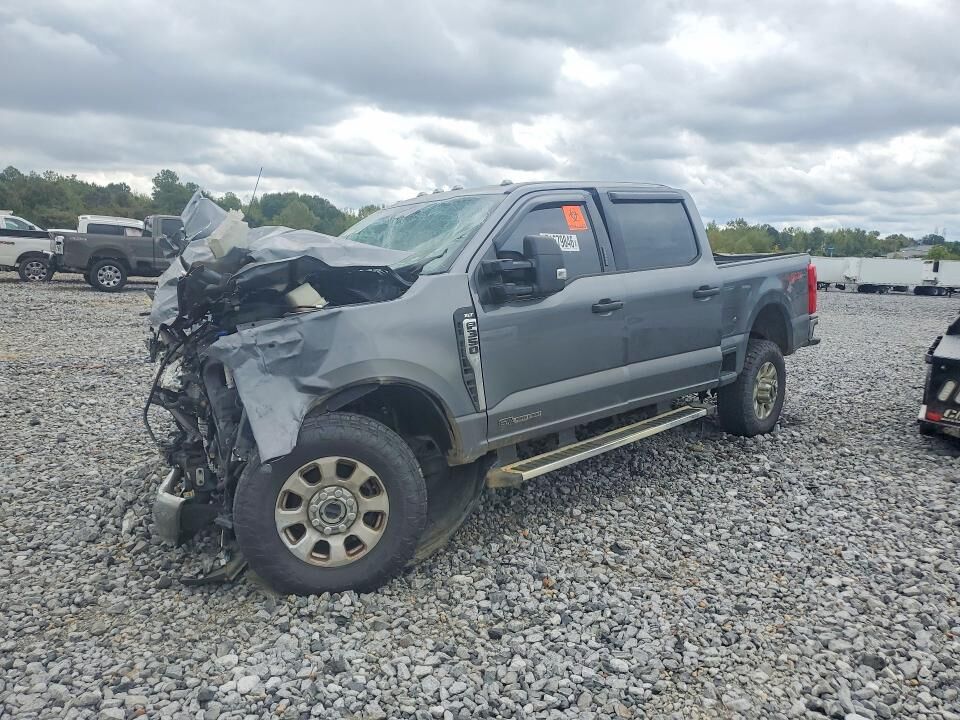 2024 FORD F-350