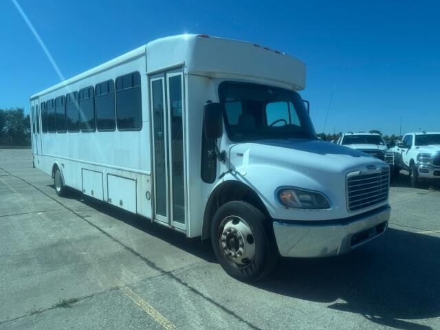 2015 FREIGHTLINER S2C 106 Conventional Cab & Chassis