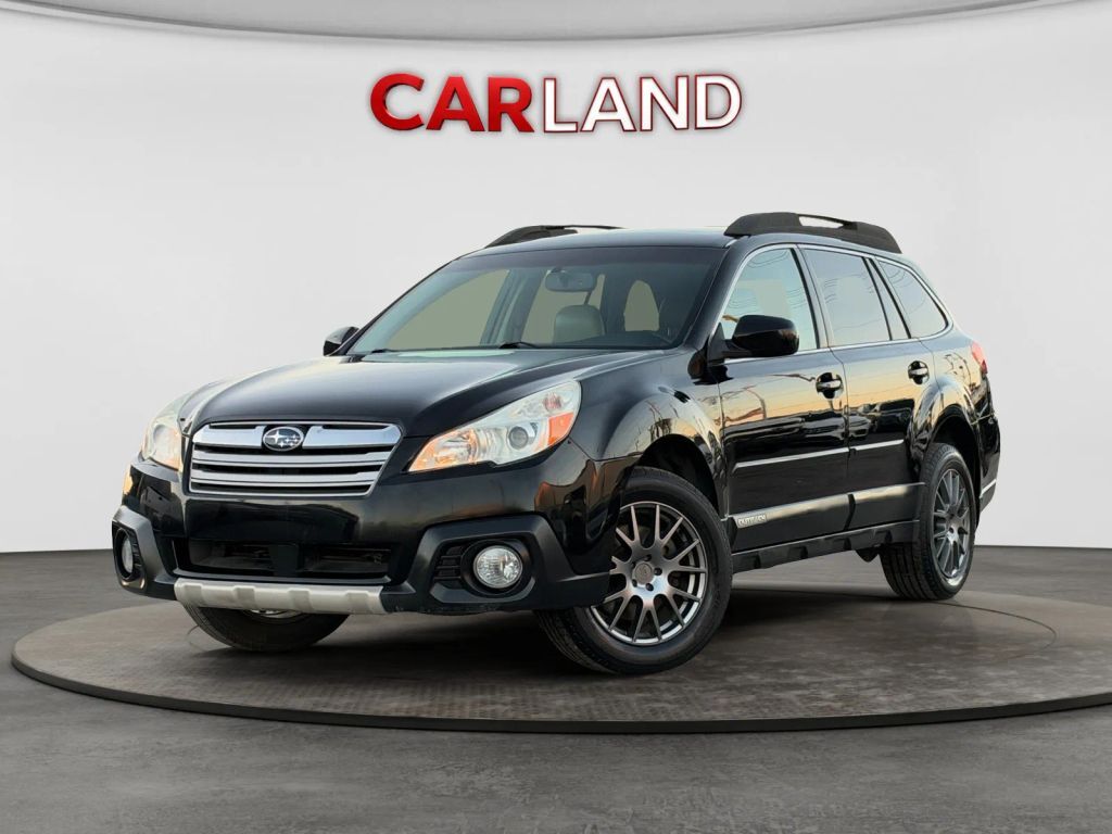 2013 SUBARU Outback