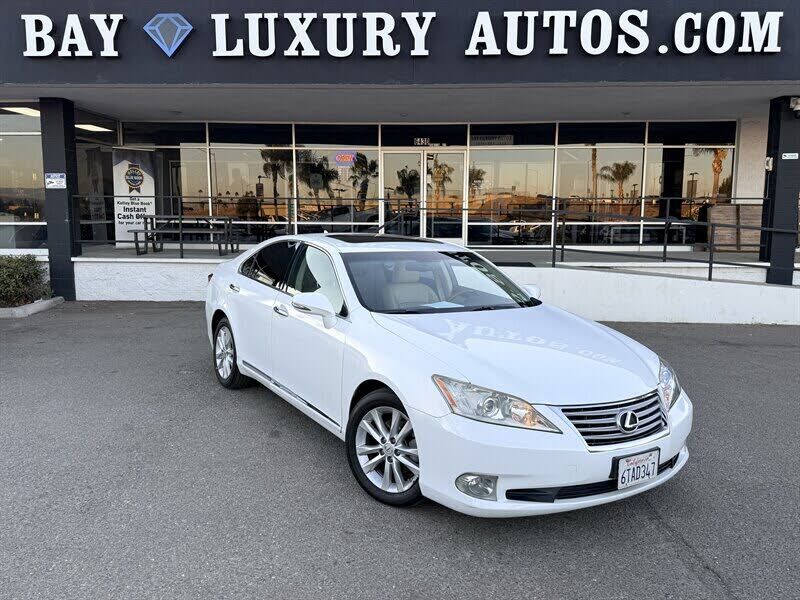 2010 LEXUS ES