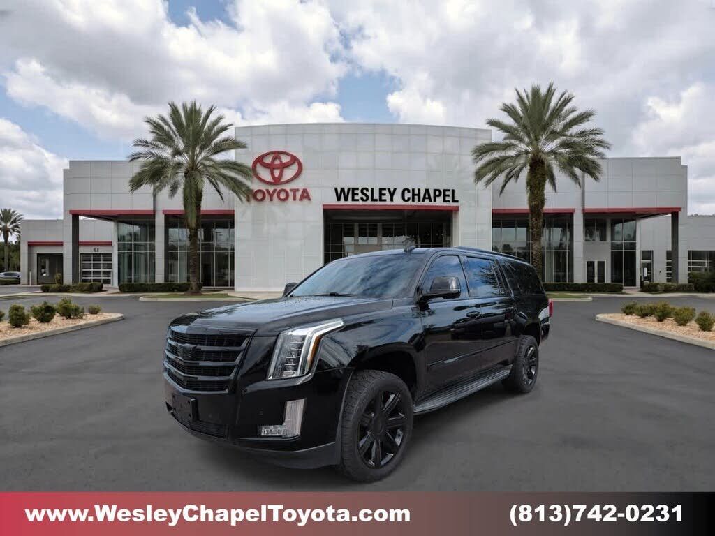 2016 CADILLAC Escalade