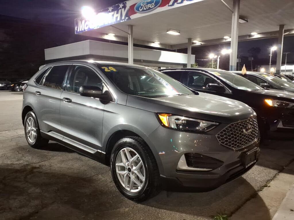 2024 FORD Edge