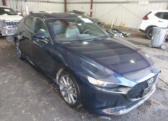 2019 MAZDA Mazda3