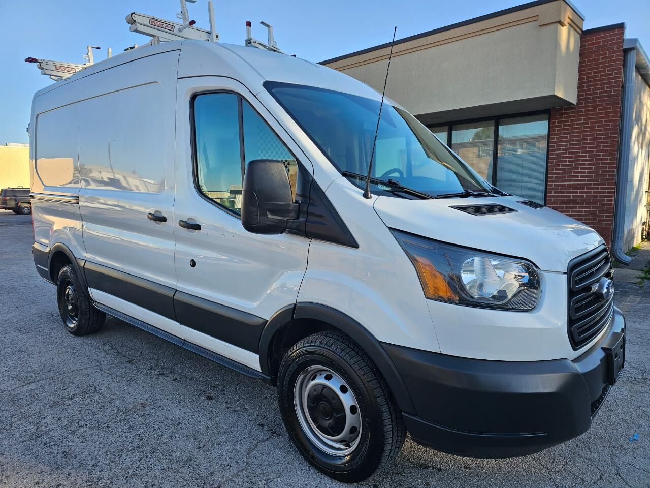 2018 FORD Transit