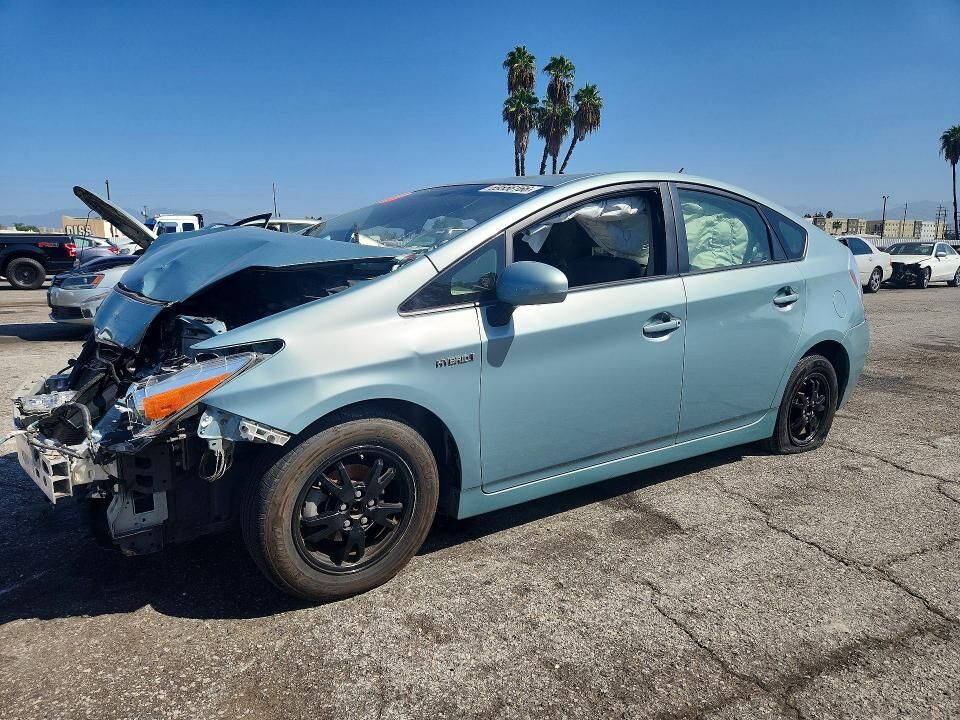 2015 TOYOTA PRIUS