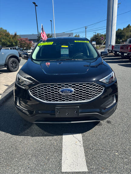 2024 FORD Edge