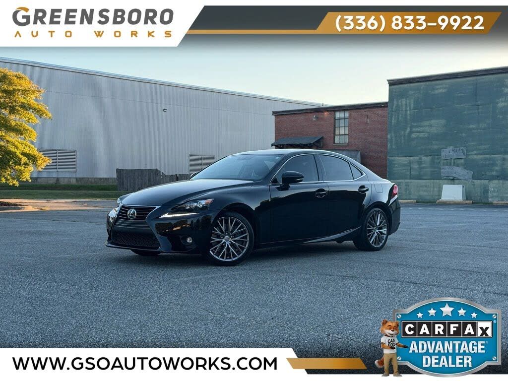2016 LEXUS IS