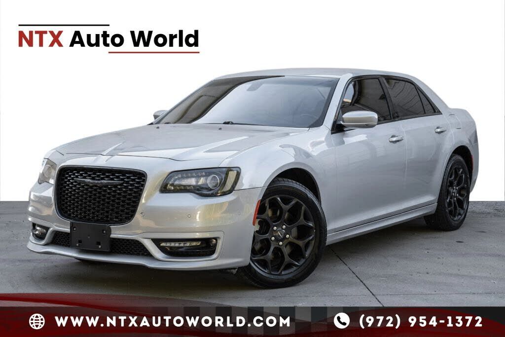 2021 CHRYSLER 300