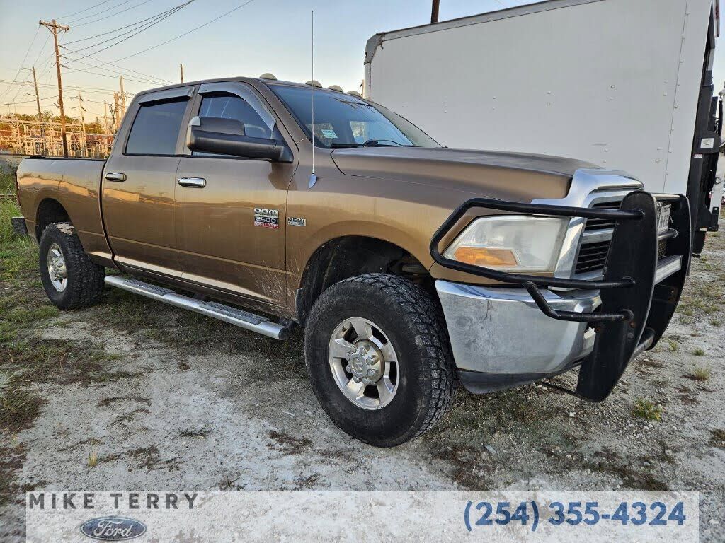 2011 DODGE Ram