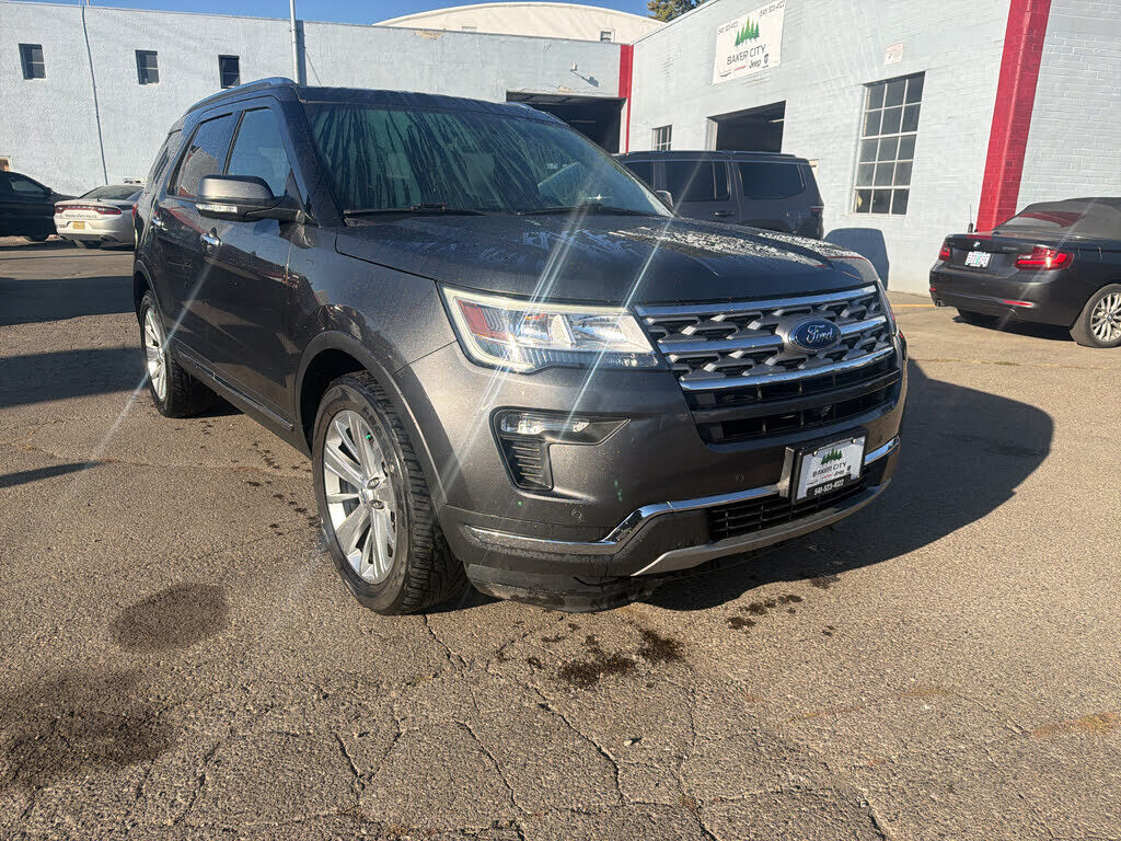 2019 FORD Explorer