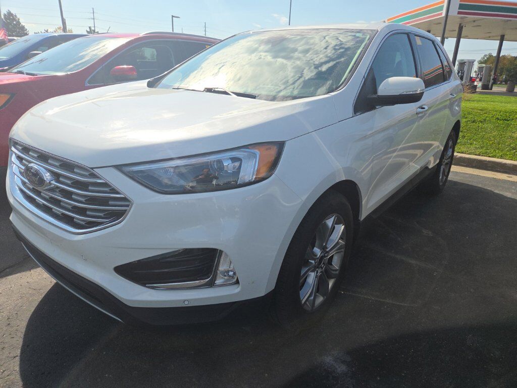 2024 FORD Edge