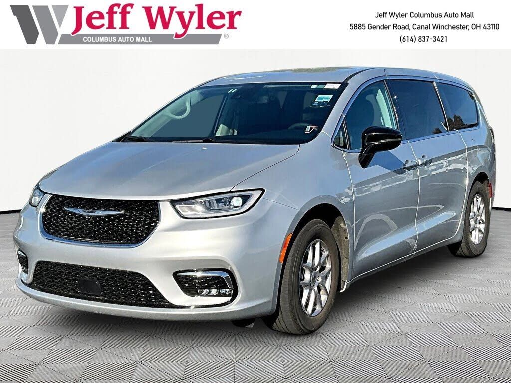 2024 CHRYSLER Pacifica