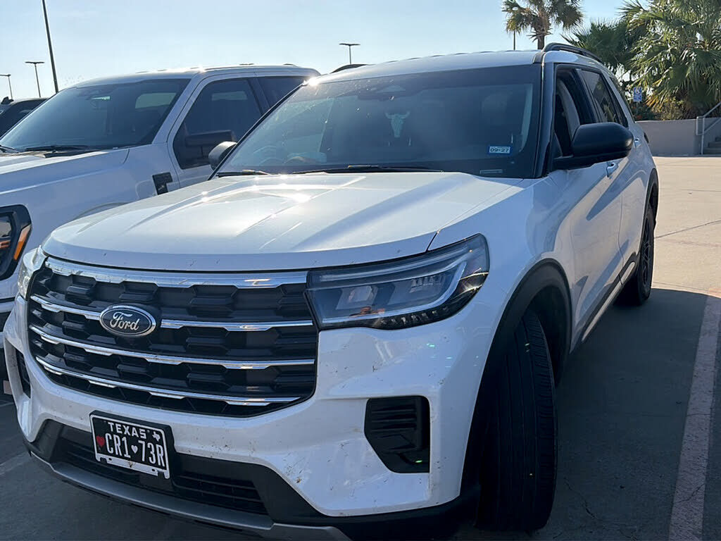 2025 FORD Explorer
