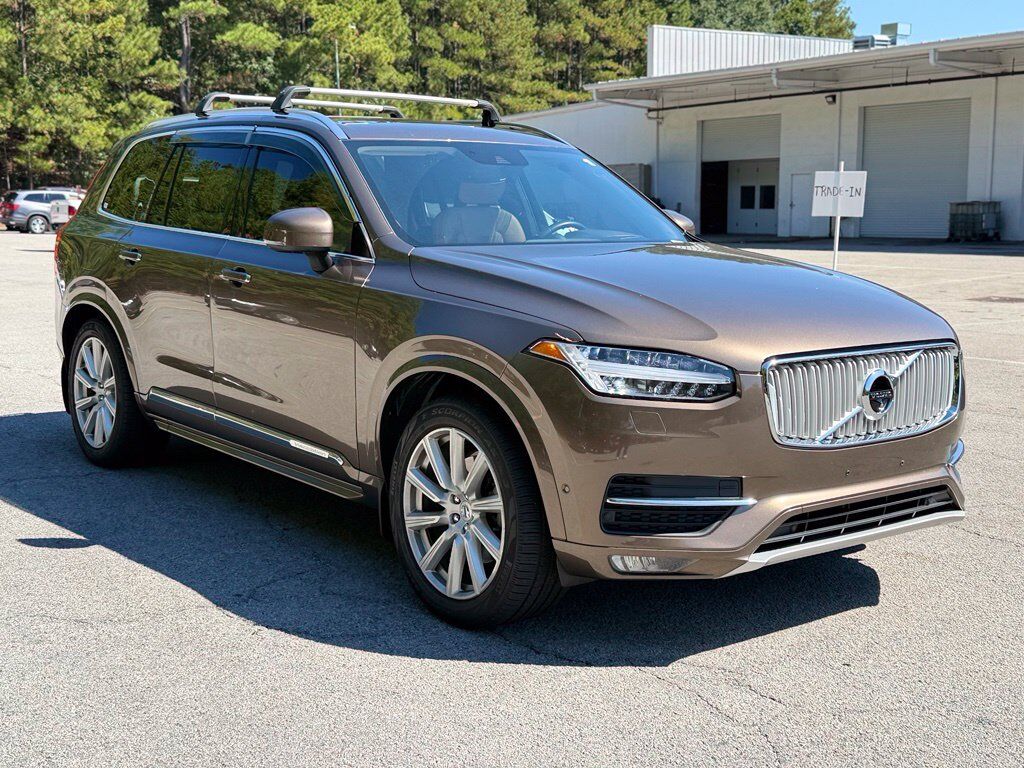 2016 VOLVO XC90