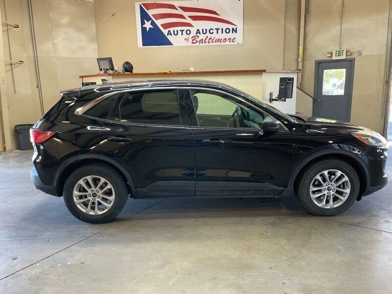 2022 FORD Escape