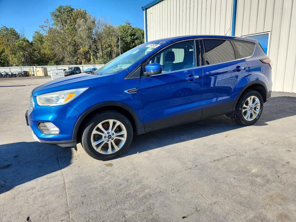 2017 FORD Escape