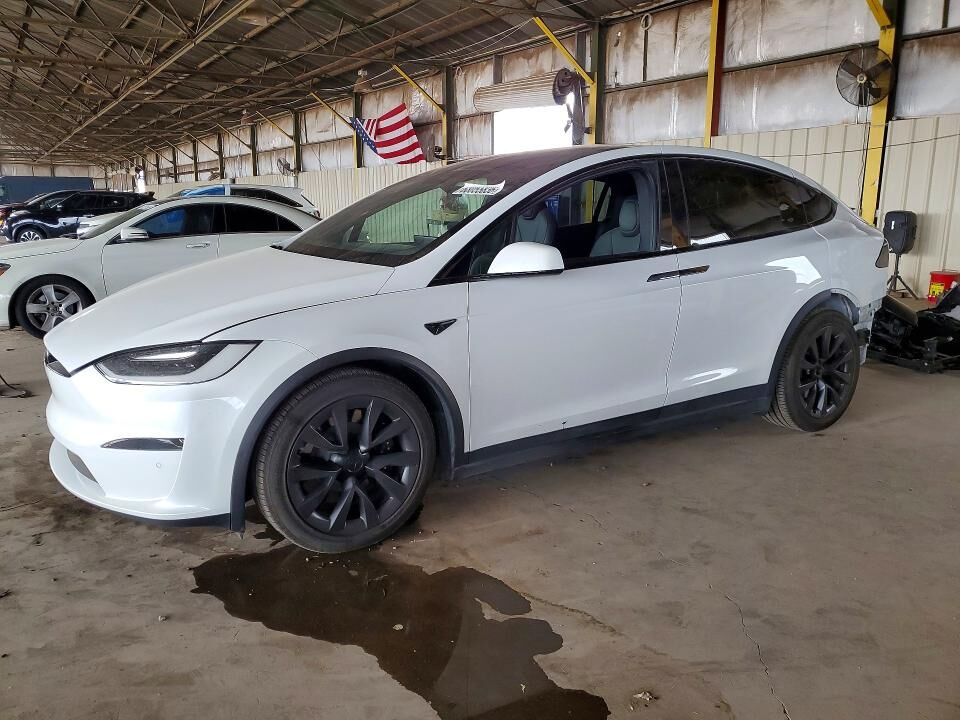 2023 TESLA Model X