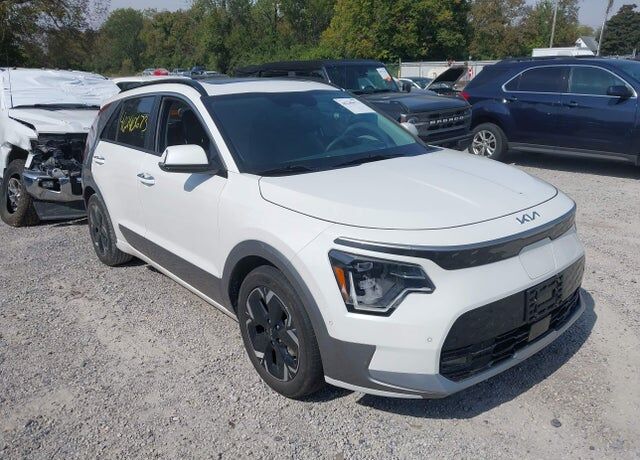 2023 KIA Niro