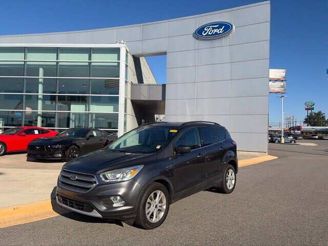 2017 FORD Escape