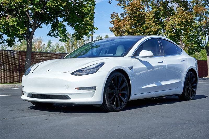 2020 TESLA Model 3