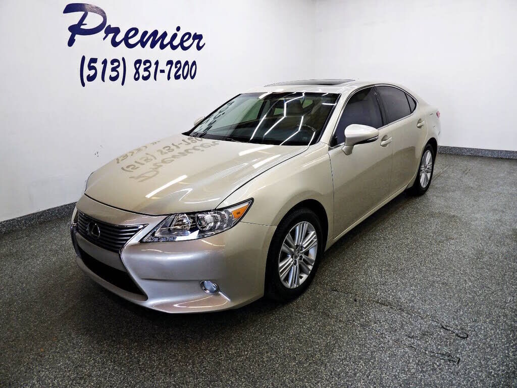 2013 LEXUS ES