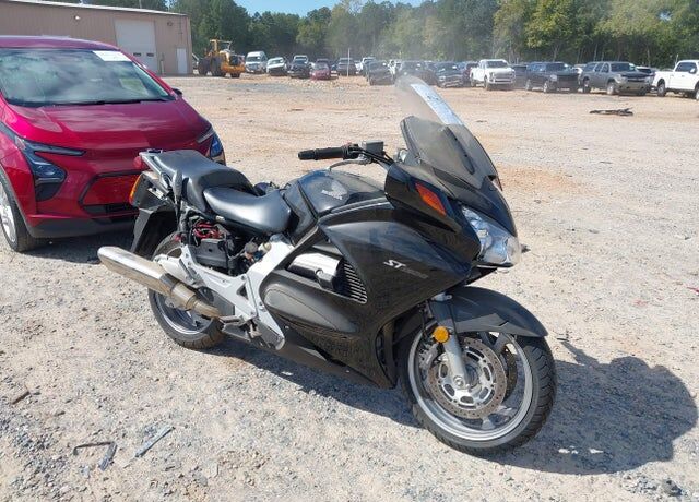2006 HONDA ST1300