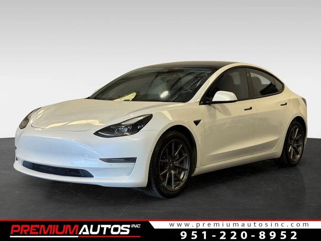 2021 TESLA Model 3